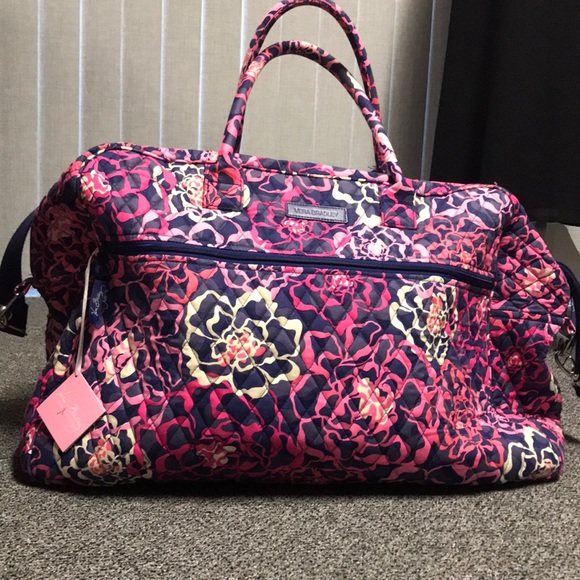 Vera Bradley Handbags - NWT Vera Bradley Katalina Pink Grand Traveler